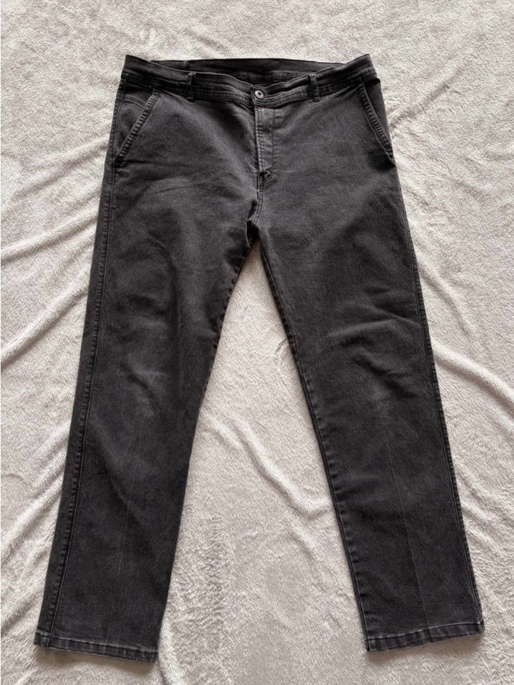 Men’s Diesel Gray Jeans / Casual Pants Size 52